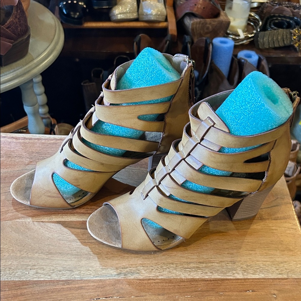 Pink Martini Tan Strappy Heels